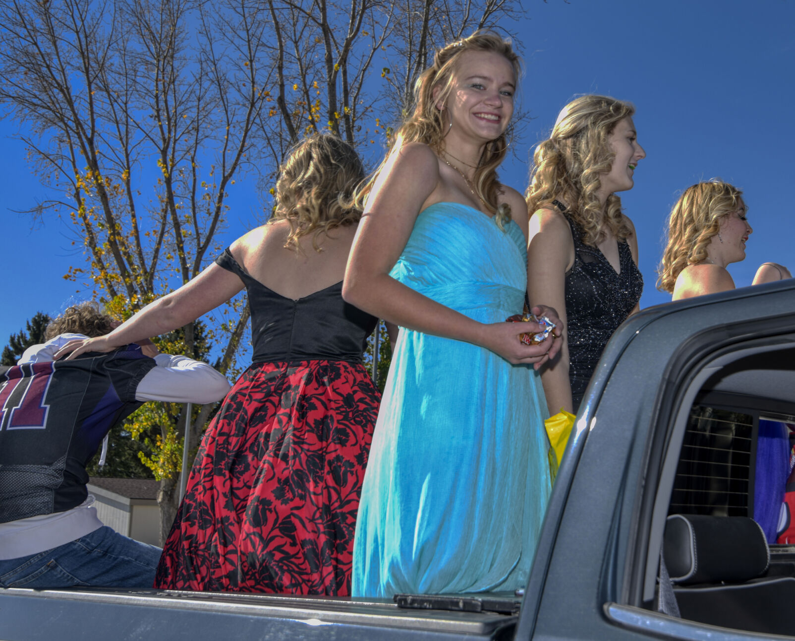 2000-HDR-20211009_PowerHarvestFest-Parade_DSC1851.jpg